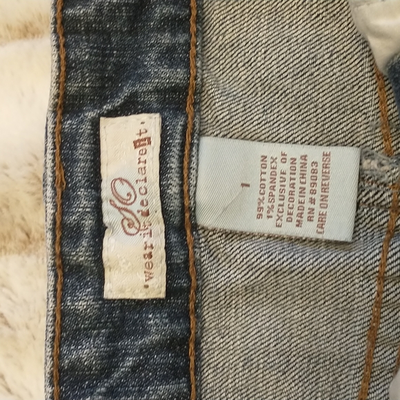 So juniors jean skirt - Picture 7 of 8